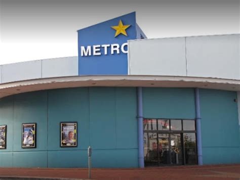 Metro Cinema .